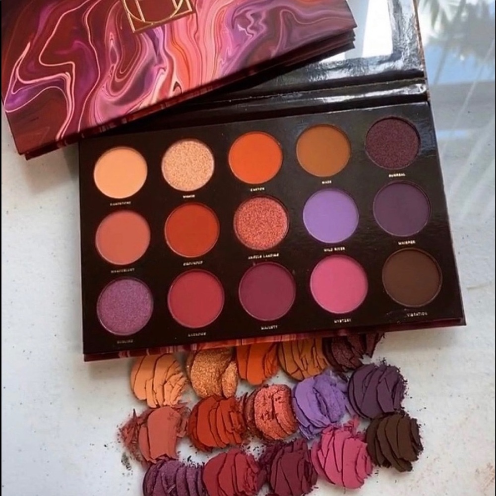 Hipdot Zion Eyeshadow Pallet NIB